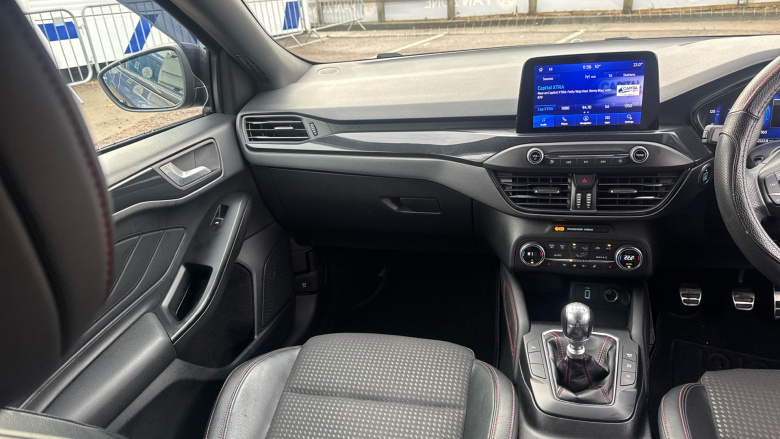 Ford Focus 1.0 EcoBoost Hybrid mHEV 125 ST-Line X Edition 5dr Petrol Hatchback